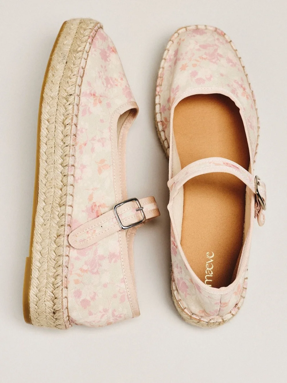 Anthropologie •	cotton upper